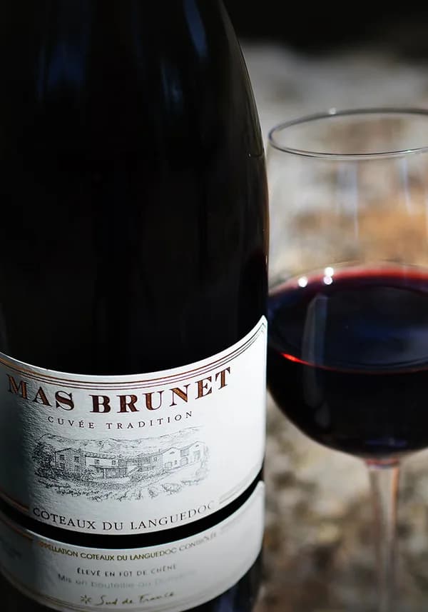 Bouteille de Tradition Rouge — DOMAINE DE BRUNET, vin rouge