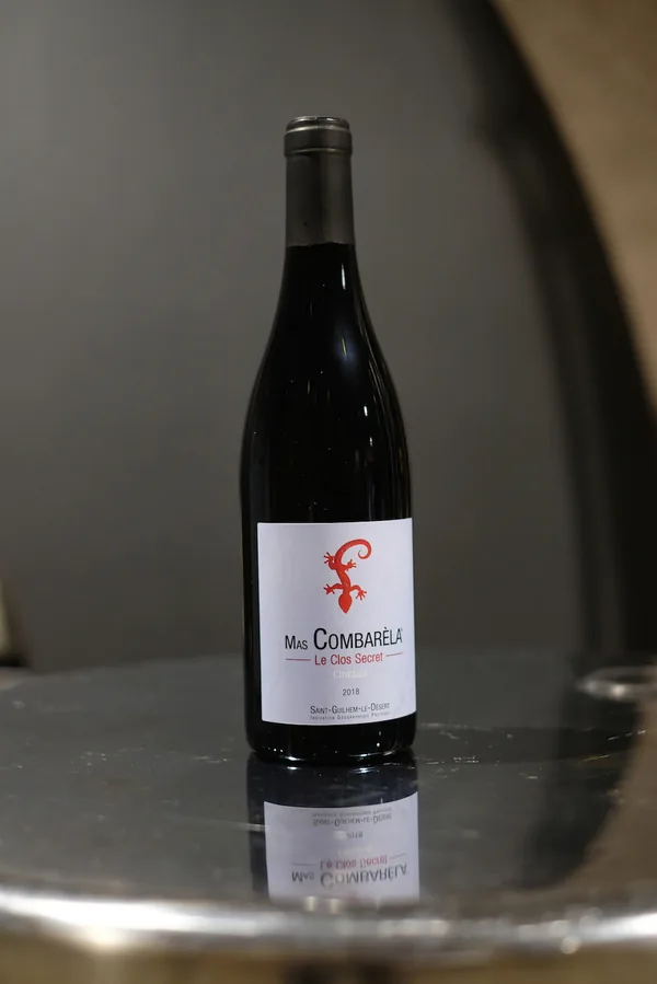 Bouteille de Le Clos Secret — MAS COMBARELA, vin rouge