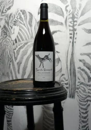 Bouteille de Que du Grenache — VILLA DONDONA, vin rouge