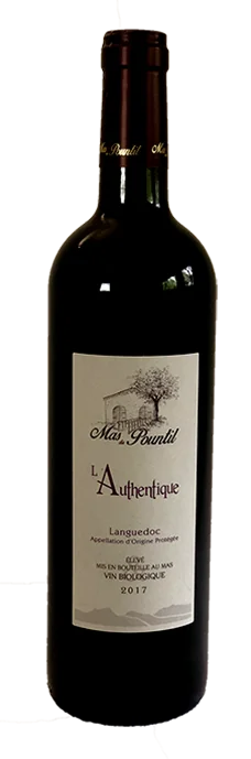 Packshot 3D de la bouteille rouge 'L'Authentique' (millésime 2017) AOP Languedoc, étiquette crème avec le dessin du mas. Photo produit détourée sur fond blanc, correcte.
