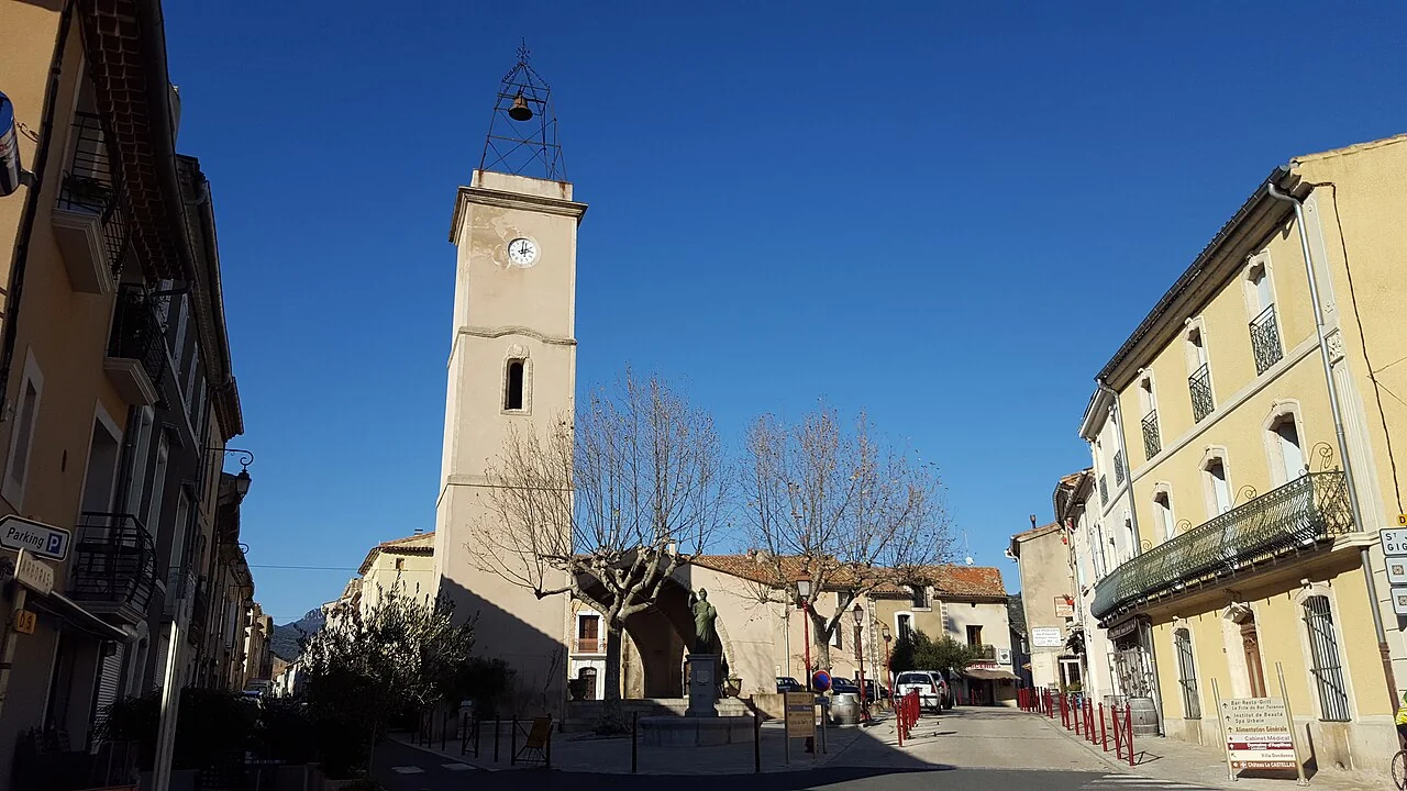 Montpeyroux — File:Montpeyroux.jpg